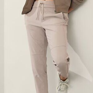 Athleta Hybrid Trek Mid Rise Jogger